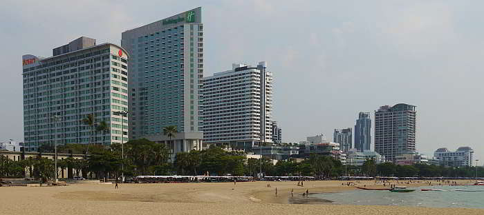pattaya beach and beach road hotels, Pattaya Thailand