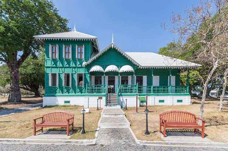 King Chulalongkorn’s Summer Palace on Koh Si Chang