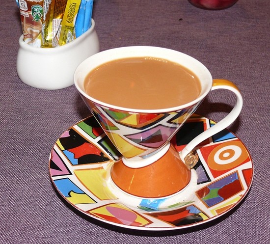 Indian ‘chai’ came in a faux Clarice Cliff cup and saucer set.